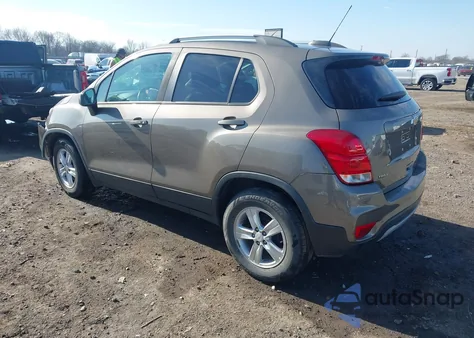 2021 Chevrolet Trax Fwd Lt from USA, damaged, VIN KL7CJLSM2MB360843